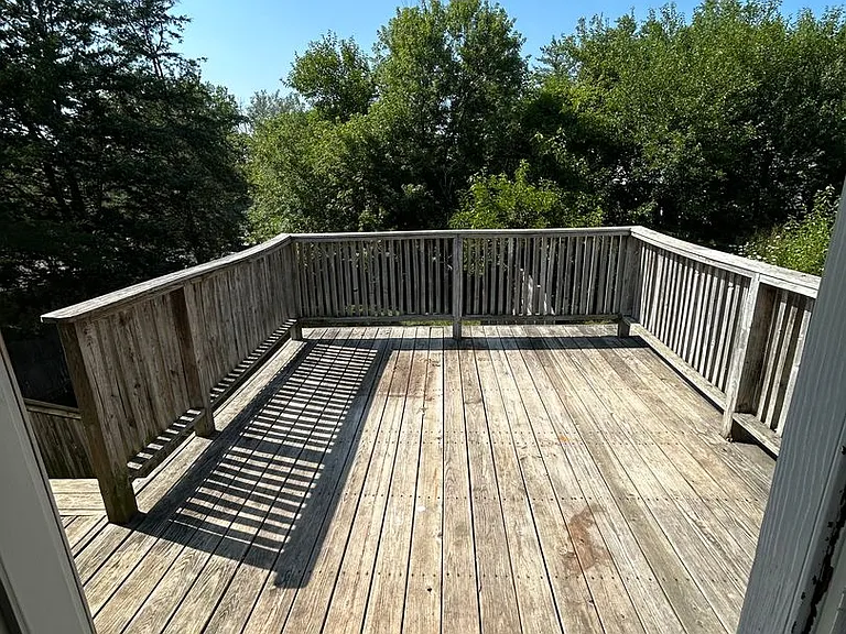 4377 Oxford Dr — Photo 14