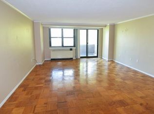 11 Hawthorne Pl #6M, Boston, MA 02114