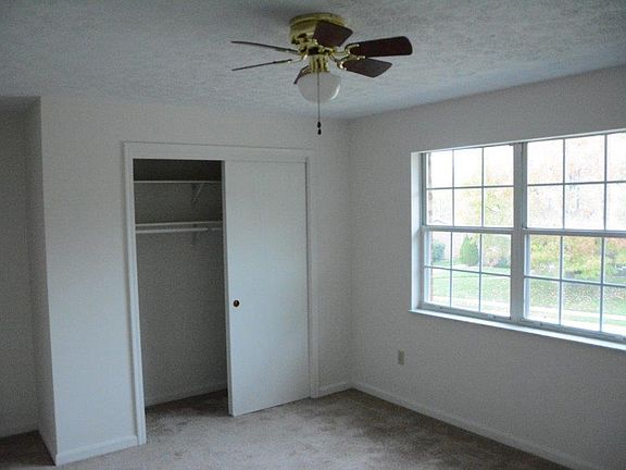 3rd image of 3041 Edge Mar Dr #1