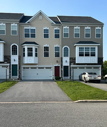10373 Lantern Ln Photo 1