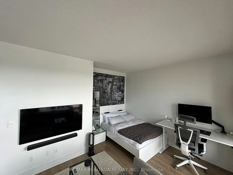 2885 Bayview Ave #1319 — Photo 21