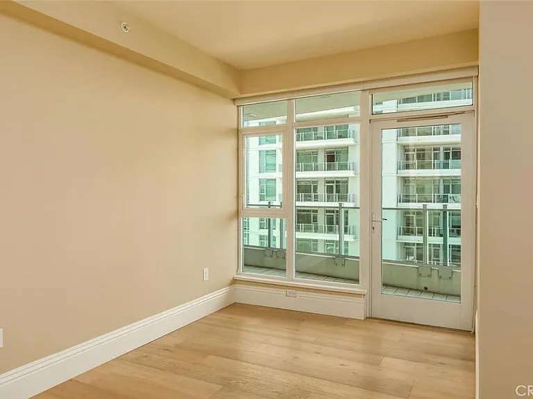 3141 Michelson Dr #808 — Photo 11