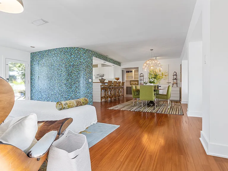 325 San Juan Dr — Photo 7