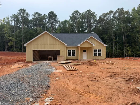 169 Avalee Dr, Brooks, GA 30205