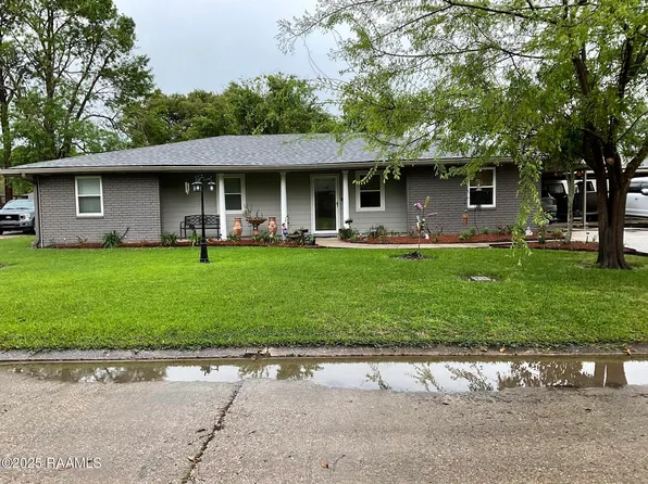 221 Hogan St, Berwick, LA 70342