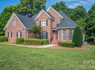 5021 Graystone Estates Dr, Belmont, NC 28012