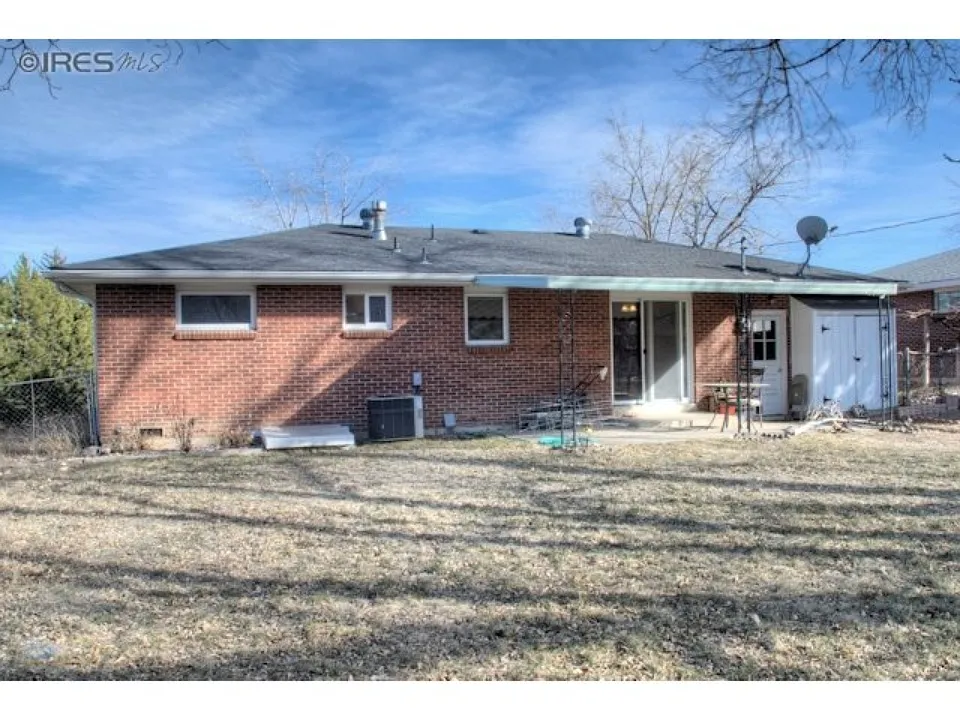 Building Photo - 875 38th St