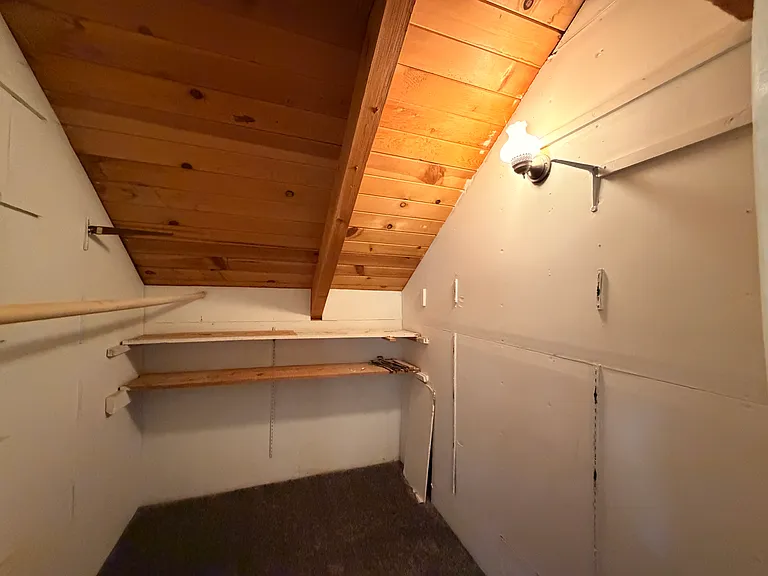 5828 Robin Oak Dr — Photo 17