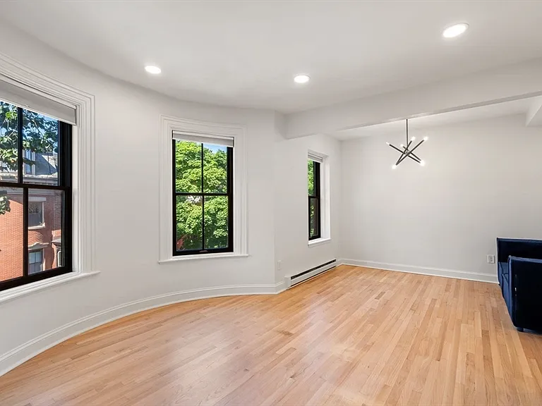 97 Waltham St #4 — Photo 3