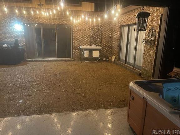 3rd image of 412 Ridge Rd