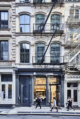 Rented by Compass | media 37