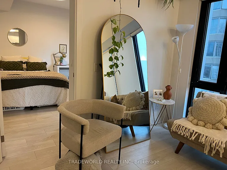 188 Cumberland St #2101 — Photo 2