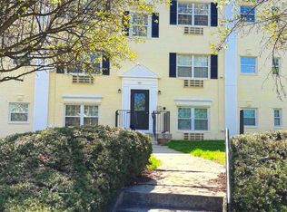 Farrington Place, Alexandria, VA 22303