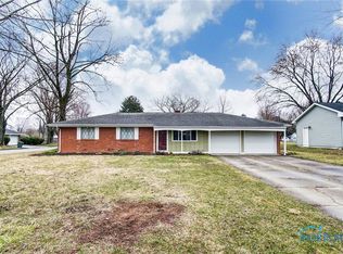 1901 Brookside Dr, Findlay, OH 45840