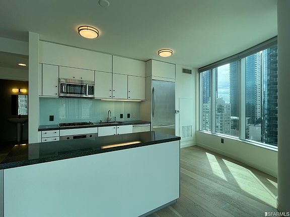 2nd image of 301 Main St #T21h