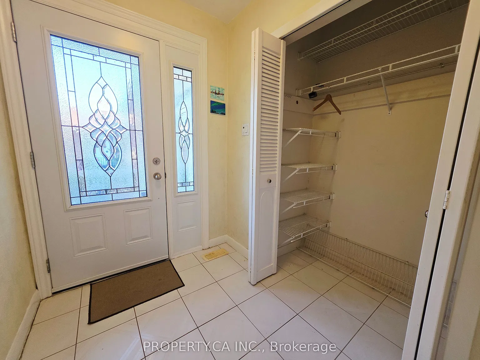 4 bed, $4,000 — Photo 3