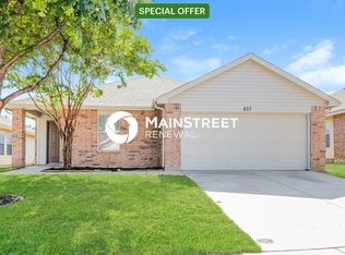 837 Santa Rosa Dr, Haslet, TX 76052