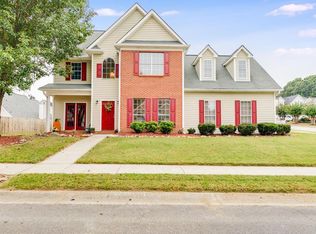 206 Providence Ct, Carrollton, GA 30116