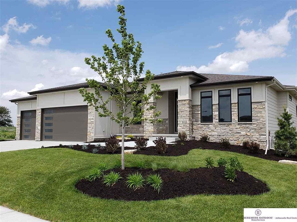 1st image of 4209 S 220th St