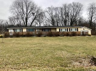 1452 N Carlyle Rd, Vandalia, IL 62471