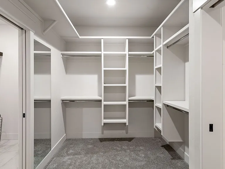 2510 W Iron Coop St #1 — Photo 45