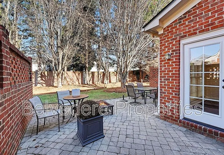 5409 Ridingate Ct — Photo 17