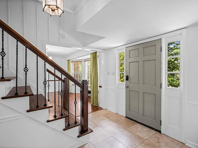 5291 Manhasset Cv — Photo 8