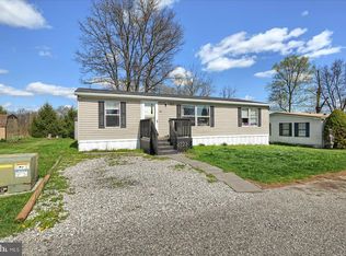 203 Rife Rd TRAILER 52, East Berlin, PA 17316