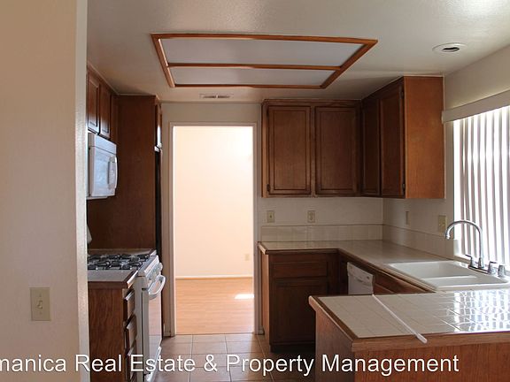 5th image of 25189 Slate Creek Dr