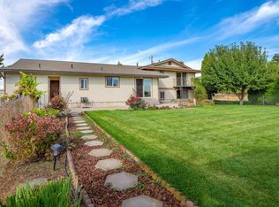 8920 N Prescott Dr, Spokane, WA 99208