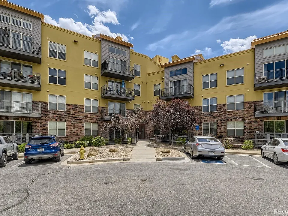 9019 E Panorama Cir #406