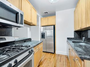 226 E 70th St APT 1C, New York, NY 10021
