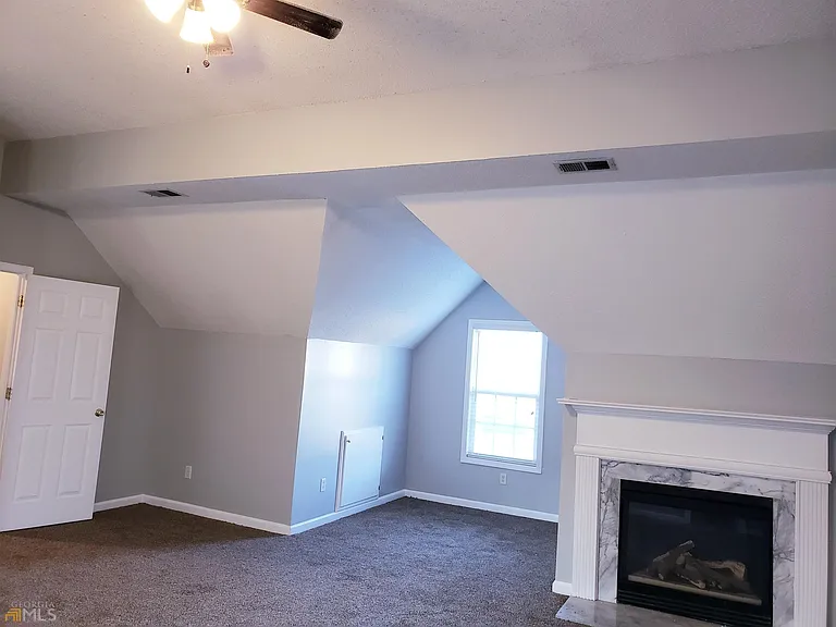 130 Oak Park Ter — Photo 16