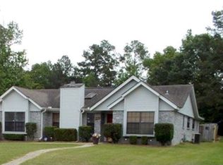 103 Lost Pines Cir, Lufkin, TX 75901