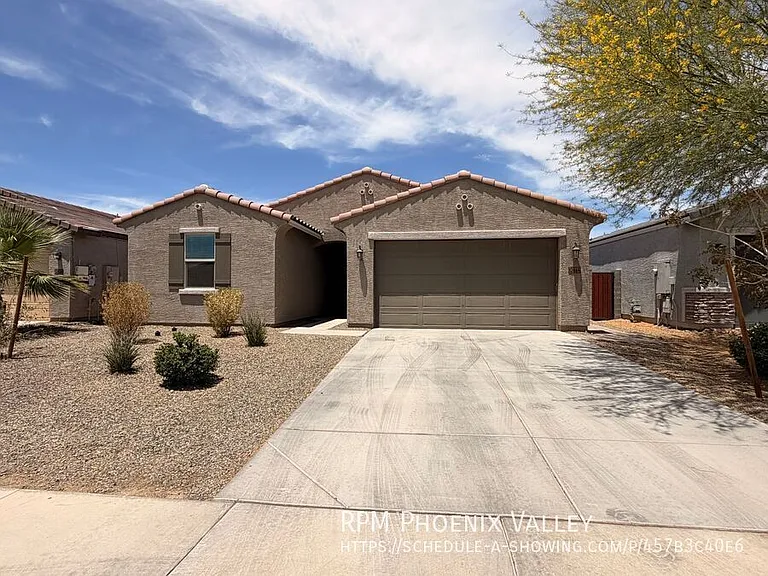 12644 W Gardenia Ave — Photo 1