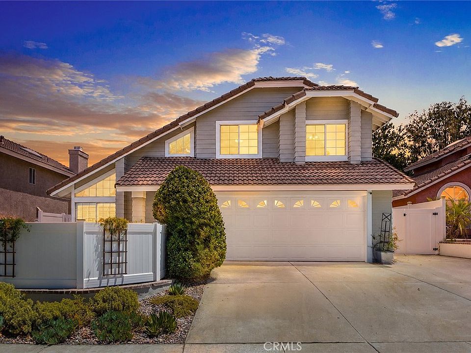 1st image of 387 Glacier Cir