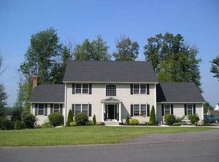 78 Canterbury Cir, East Longmeadow, MA 01028