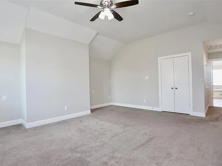 3614 Main Plaza Dr — Photo 8