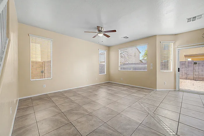 8932 W Hammond Ln — Photo 8