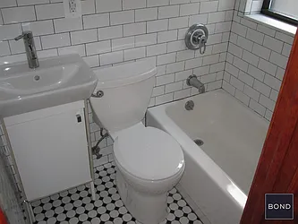 Rented by Bond New York