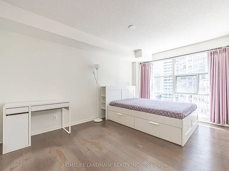 11 Saint Joseph St #1802 — Photo 10