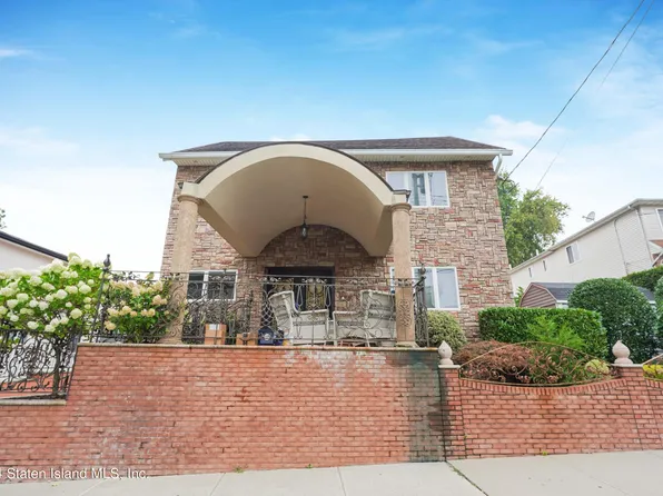 21 New Ln, Staten Island, NY 10305