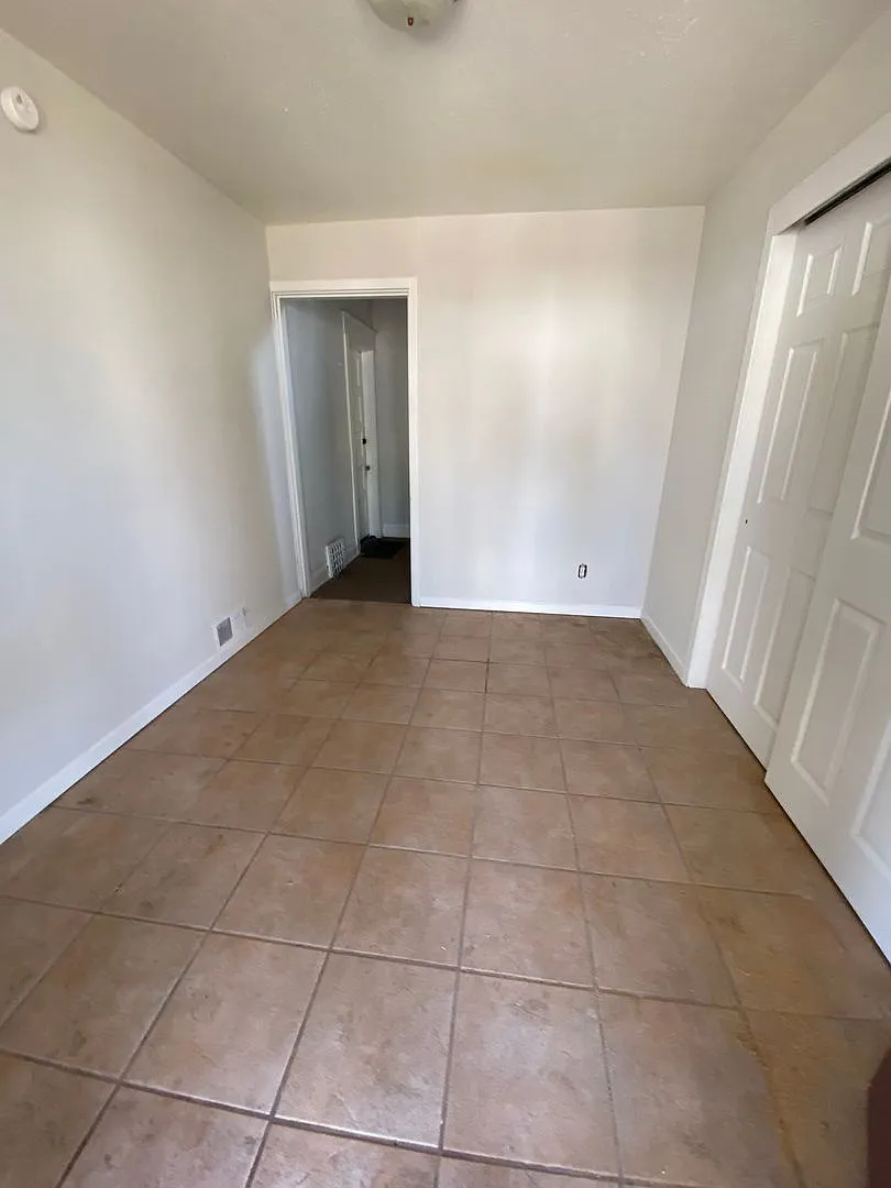 Phc- Herbert Ave. 3727 — Photo 2