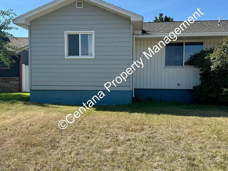 2606 Phillips St — Photo 4