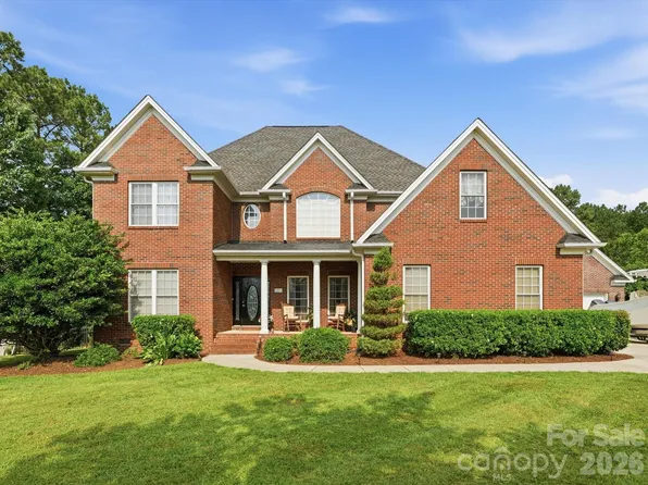 3009 Mason Ct, Lake Wylie, SC 29710