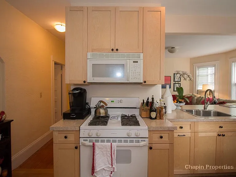 15 Kenwood St #1 — Photo 8