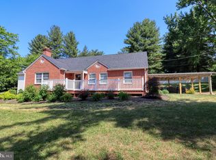 741 S Main St, Woodstock, VA 22664