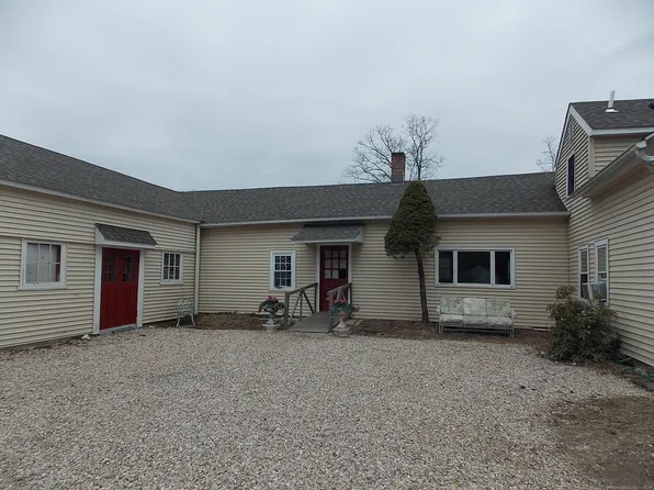 41 Notch Road, Simsbury, CT 06092