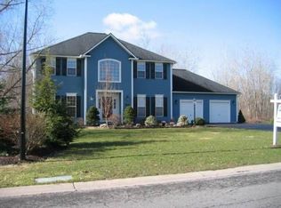 2736 Hiltonwood Rd, Baldwinsville, NY 13027