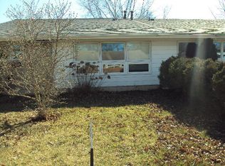 1610 Golfview Rd, Rantoul, IL 61866